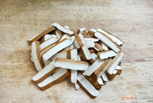 香干炒什么好吃又简单 香干炒什么比较好吃