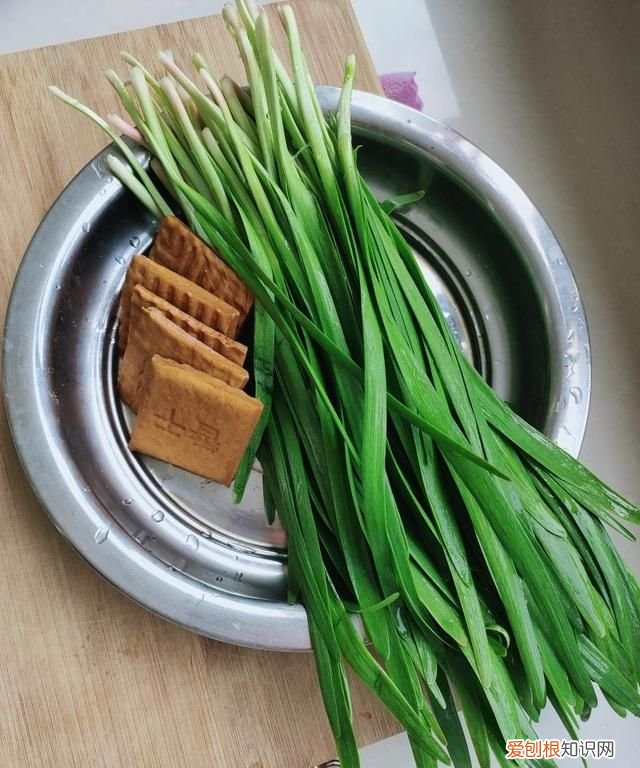 香干炒什么好吃又简单 香干炒什么比较好吃