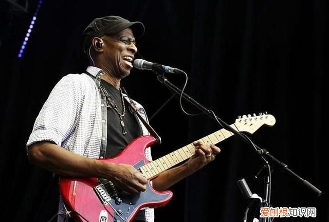 爵士乐的风格特点是什么，爵士音乐的风格是什么样的？