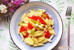 青椒和白玉菇能一块炒吗 白玉菇能和笋在一起炒吗