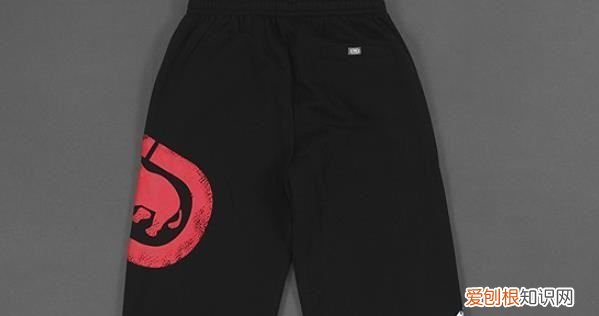 在家如何给衣服染色，如何给衣服重新染色视频