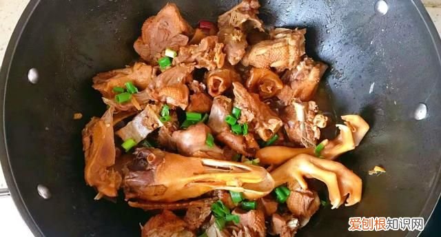 冬天,遇到鸭肉别手软,比猪肉便宜,比牛肉营养,常吃增加抵抗力