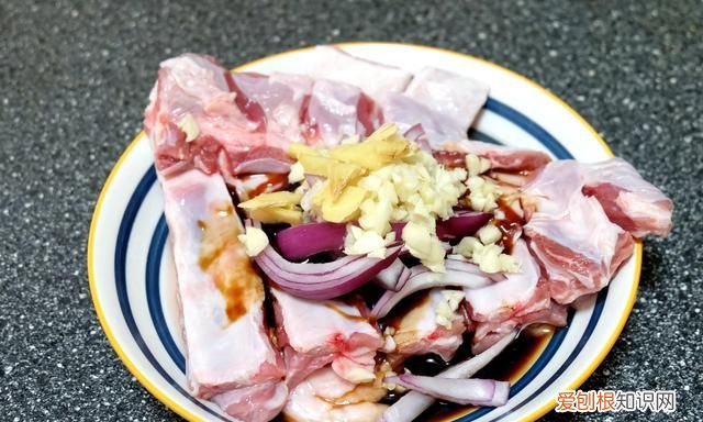 烤羊排怎么做好吃?