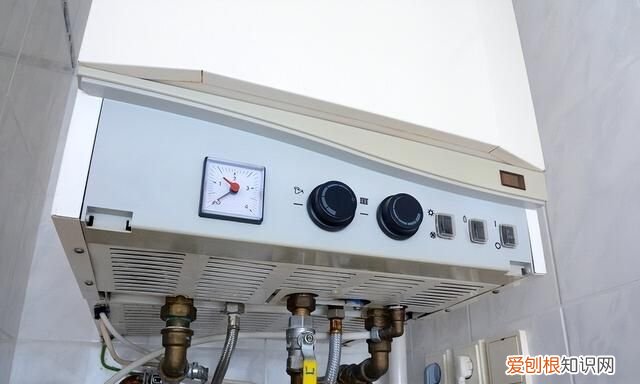 家里4种电器用完要拔插头,不然电费翻倍交,早懂早省钱