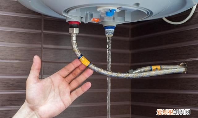 家里4种电器用完要拔插头,不然电费翻倍交,早懂早省钱