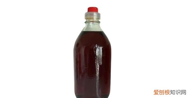 纯芝麻香油和小磨香油有何区别，小磨香油与芝麻香油的区别