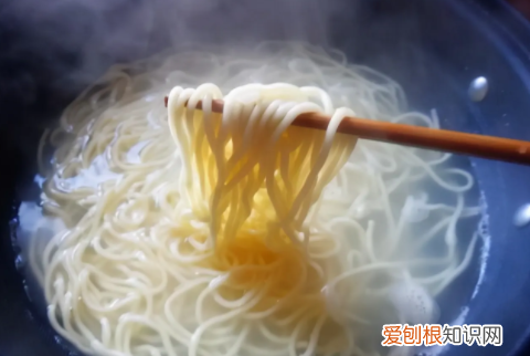 面条的过水冷却方法，面条过冷水有什么用