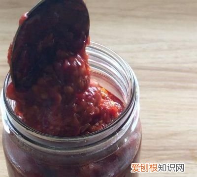 无油正宗蒜蓉辣椒酱制作方法 自制蒜蓉辣椒酱的正确方法