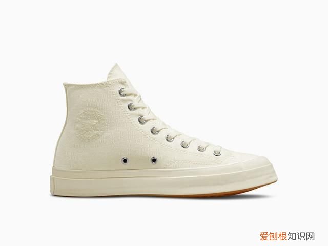 布克专属球鞋,布克一代球鞋什么时候出