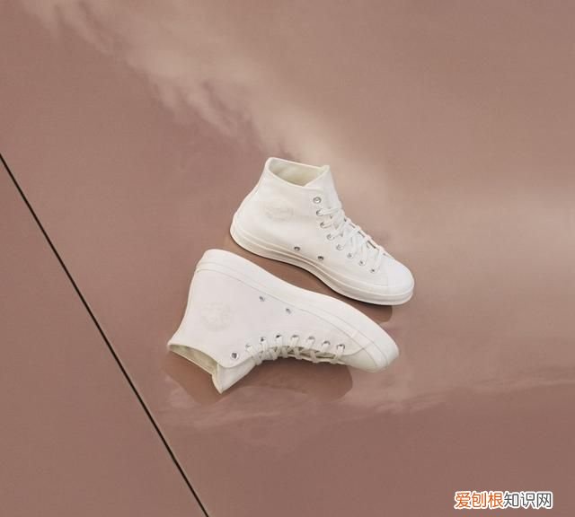 布克专属球鞋,布克一代球鞋什么时候出