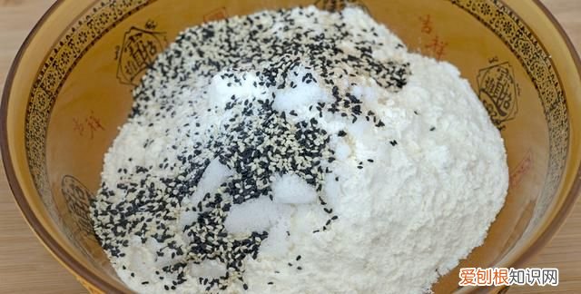 正宗酥饼和面的方法 酥饼怎么和面才好吃