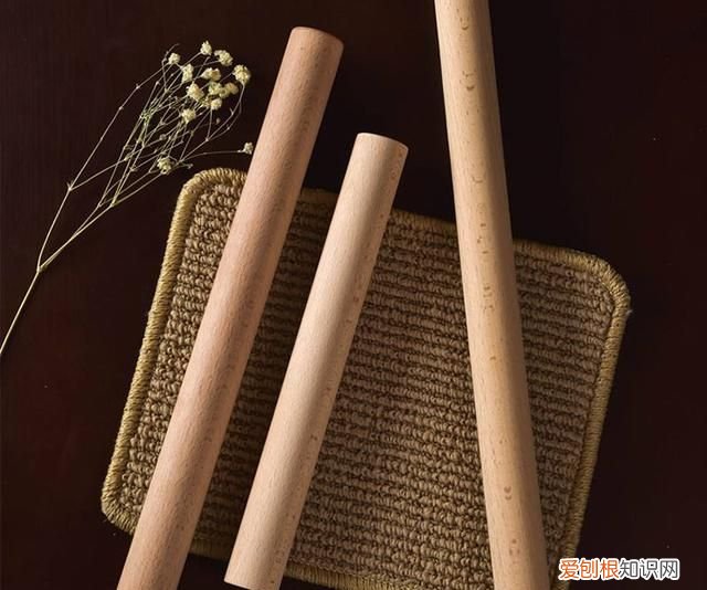 鞋子磨脚了怎么办小窍门 鞋子后脚跟磨脚解决小妙招