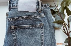 清洗牛仔裤的正确方法