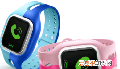 小天才电话手表怎么设置闹钟，小天才D2闹钟设置在哪个功能里面