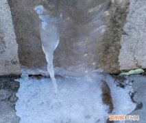 滴水成冰需要多少度，点水成冰这个实验怎么做