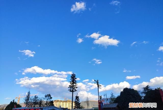 大理到丽江火车沿途景色