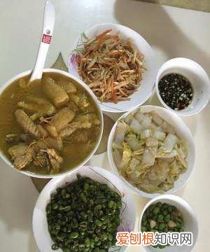 教你怎么做竹荪虫草花鸡汤，松茸竹荪虫草花鸡汤的做法大全