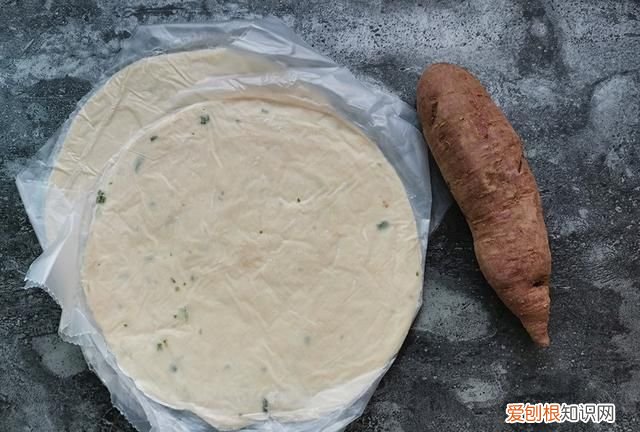 手抓饼创新吃法一次做三种口味,手抓饼的最新吃法做法竟如此简单