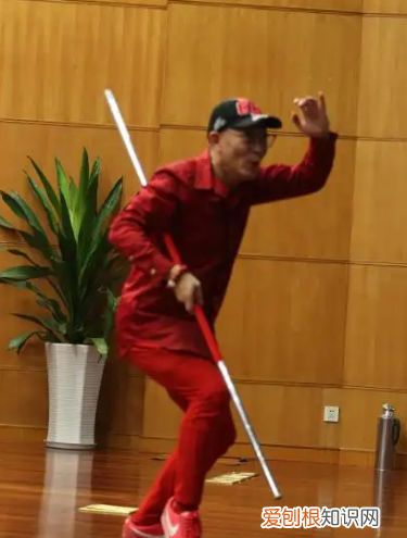 如何慢动作耍金箍棒，金箍棒动作分解教学