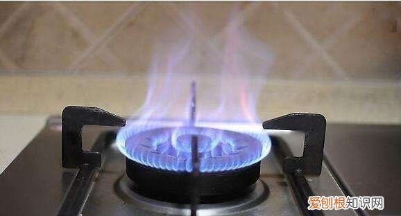 煤气灶火苗扑扑响是什么原因