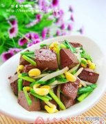 韭菜炒鸭血的做法，韭菜炒鸡蛋怎么炒