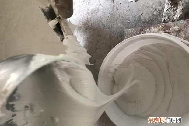 冬天刮腻子注意事项，在秋冬季节刮腻子时要注意哪些问题