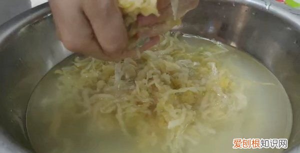 东北人大骨头做法，东北炖大骨头的做法窍门