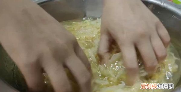 东北人大骨头做法，东北炖大骨头的做法窍门