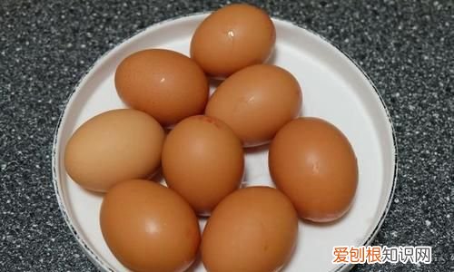 8个鸡蛋大约重500克,47个鸡蛋大约重多少千克?