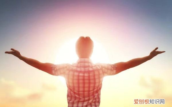 30岁到40岁是什么年华,三十几岁属于什么年华