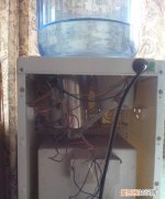 饮水机灯亮不加热是什么原因