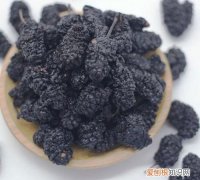 桑葚可以直接泡水喝吗，桑葚干和枸杞泡水喝的好处