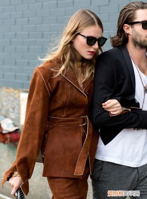 穿麂皮绒的衣服给人什么感觉