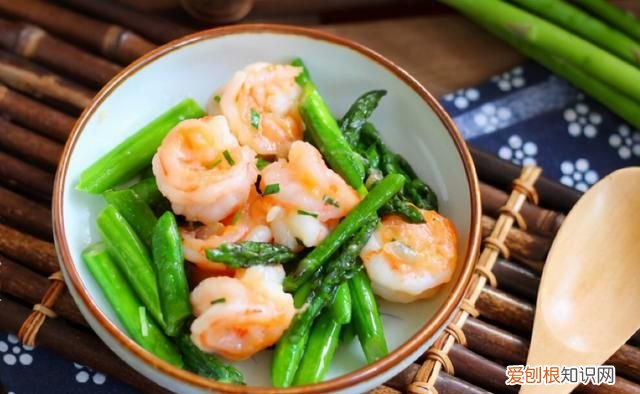 芦笋炒虾仁营养又健康的芦笋做法 芦笋炒虾仁怎么炒才好吃窍门