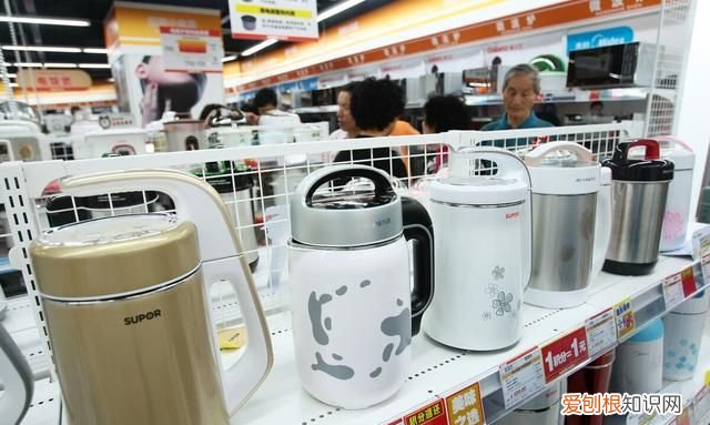 豆浆机能榨果汁么，一般的果汁机能榨豆浆吗