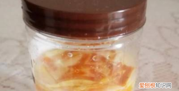 如何用橘子皮制作洗洁精，橘子皮加小苏打怎样做洗洁精去油吗