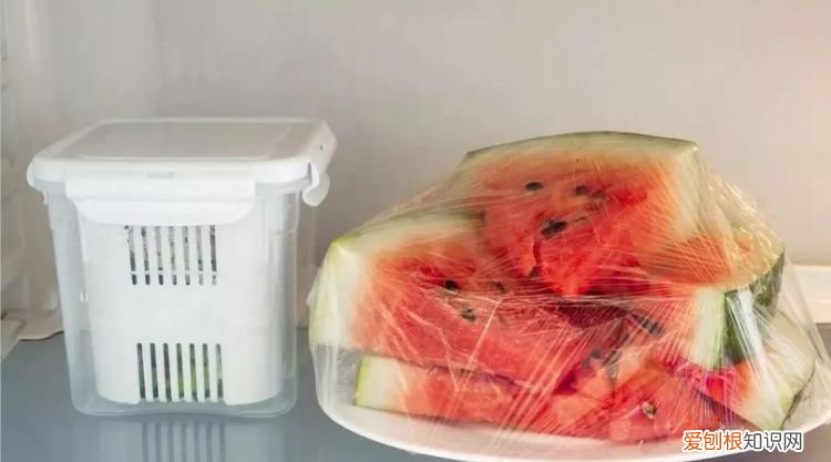 西瓜不能放冰箱，西瓜一直放在冰箱里会怎么样