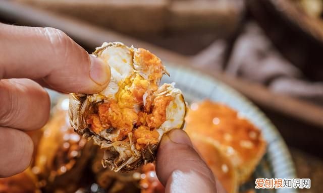 蒸熟了的螃蟹可以留着过夜吃吗，冬季蒸熟的螃蟹过夜了能吃吗