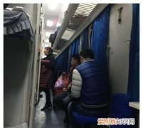 火车卧铺几点关灯，t开头的火车硬卧几点关灯