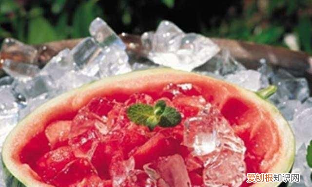 吃海鲜后吃西瓜怎么解毒，吃辣子条后用什么水果可以解毒