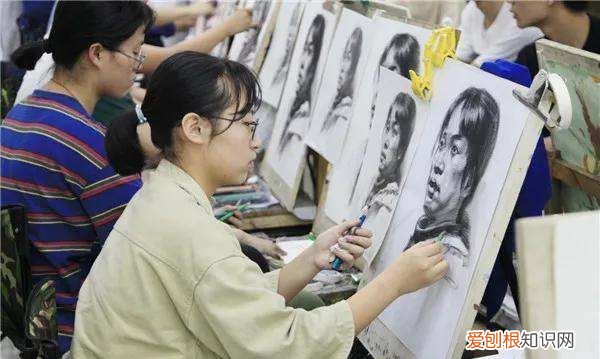 艺考多少分才能上一本，艺考生文化课考多少能上一本