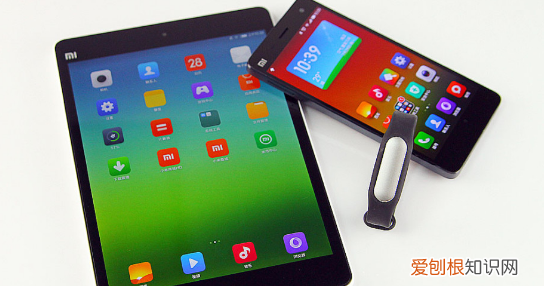 如何让电脑显示两个分屏，电脑中要怎么共存两个窗口