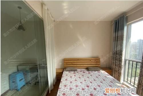 5米和5平方米哪个大,5公顷和1平方千米谁大