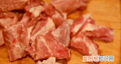 甜酸排骨怎么做窍门,甜酸排骨简单做法视频