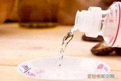 白醋和84消毒液可以一起用吗