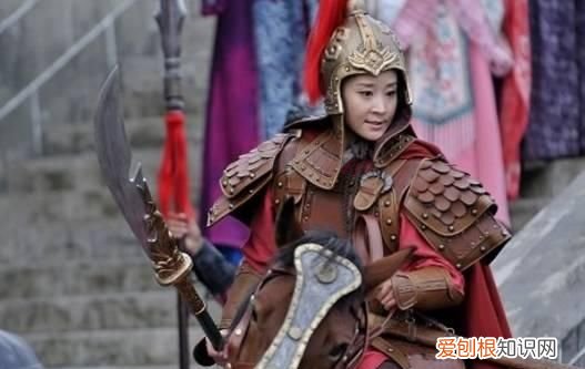 巾帼英雄穆桂英挂帅征文 穆桂英挂帅巾帼不让须眉