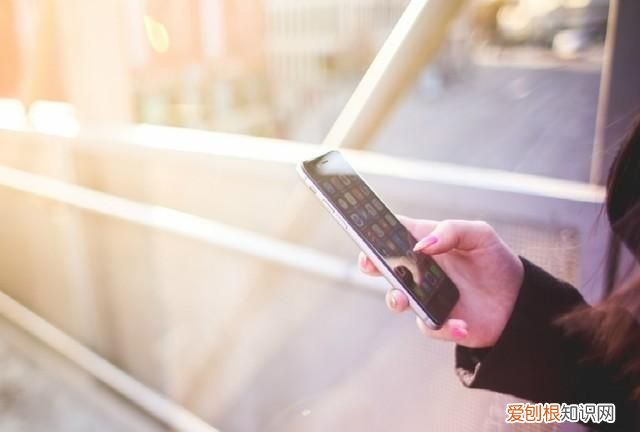 打开手机存储全是英文文件?这几个不能随便删除