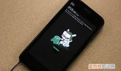 小米安卓0怎么降到安卓9，miui开发版怎么升级到稳定版