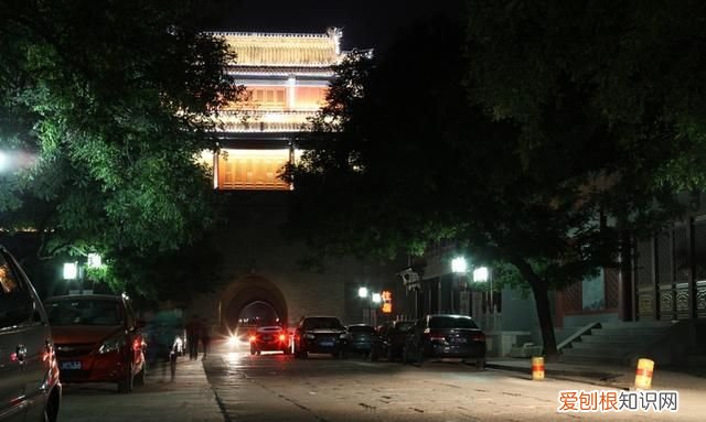 这里不仅有燕京八景的卢沟晓月，数不清的石狮子，这里还是七七事变的发生地，北京丰台的卢沟桥和宛平城