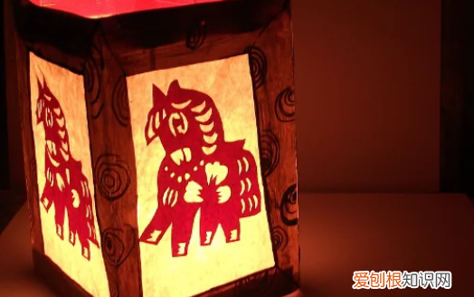 一张白纸怎么做手工,如何用一张白纸做贺卡